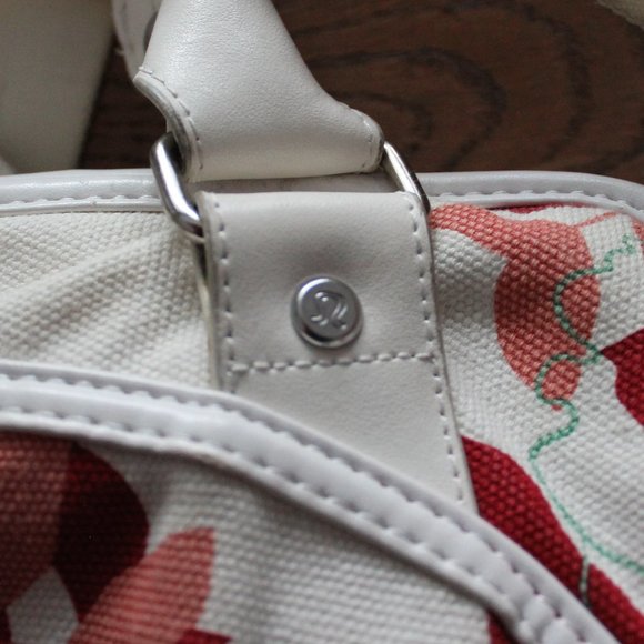 Rare Lululemon Floral Bloom Bag for Yoga, Gym or Diapers GEUC - Picture 5 of 10